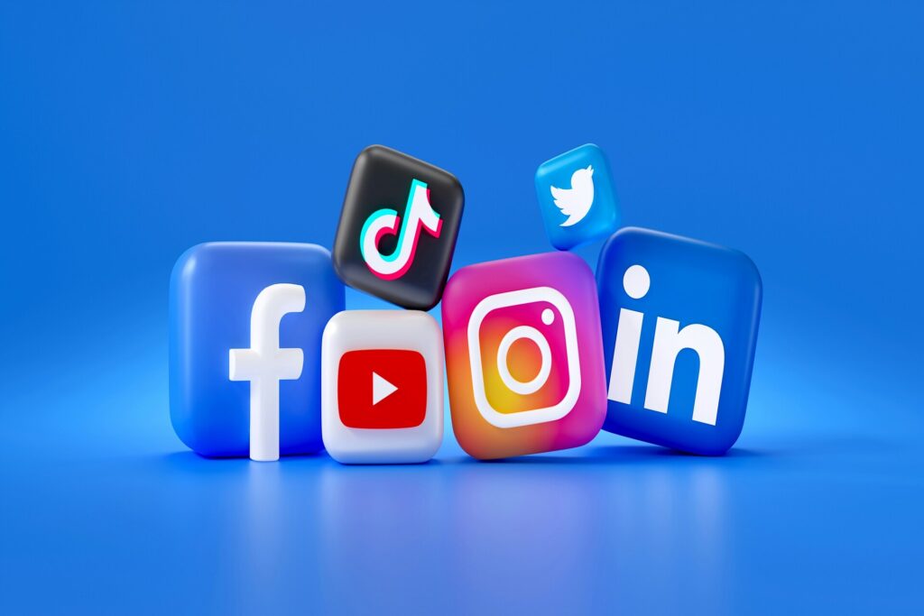 5 Business Ideas Nigerian Graduates Can Start Without a Job Offer-Social Media Management